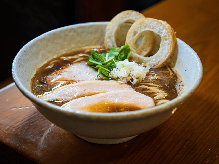 冷凍節醤油らーめん 3食（具材付き）